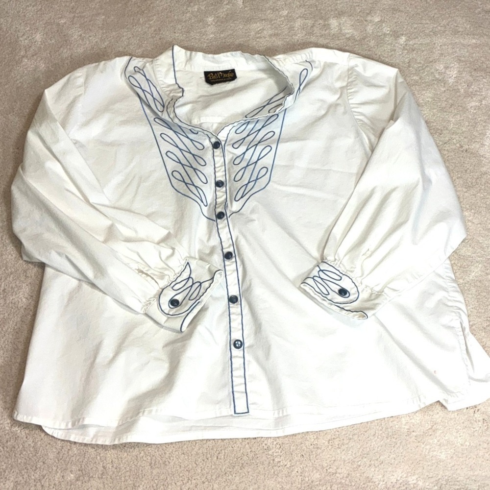 Vintage Bob Mackie White Button Up Top - L - Embroidered Wearable Art